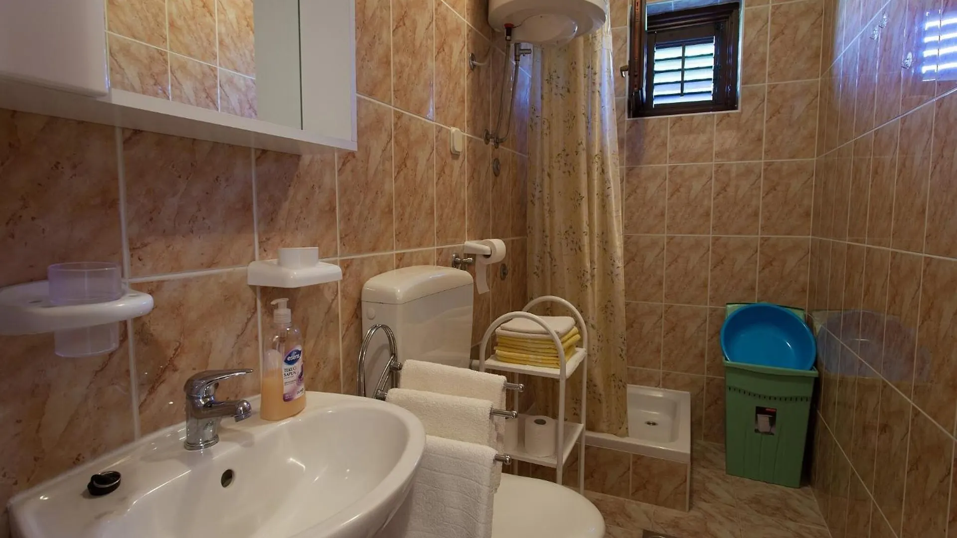 Spacious Apartment With Terrace In Malinska Croatia